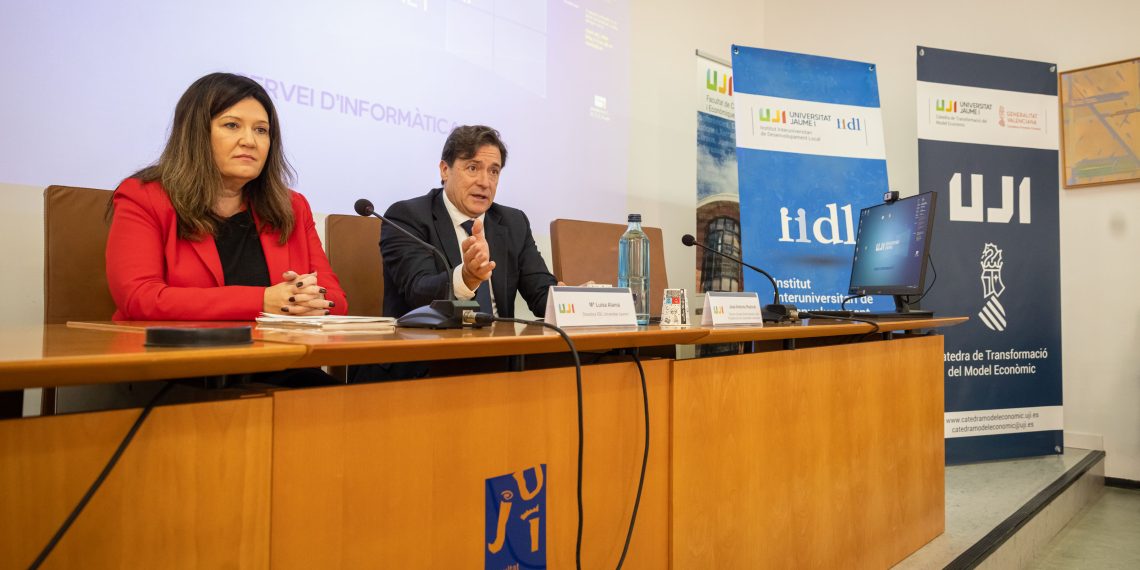 La Generalitat refuerza su estrategia integral contra la despoblación con medidas centradas en la vivienda