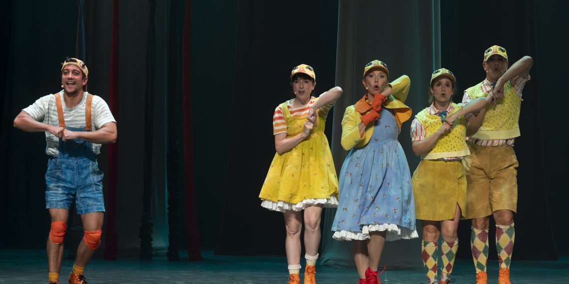 El Escalante celebra su 40 aniversario con el musical L’Aneguet Lleig en el Teatro Principal