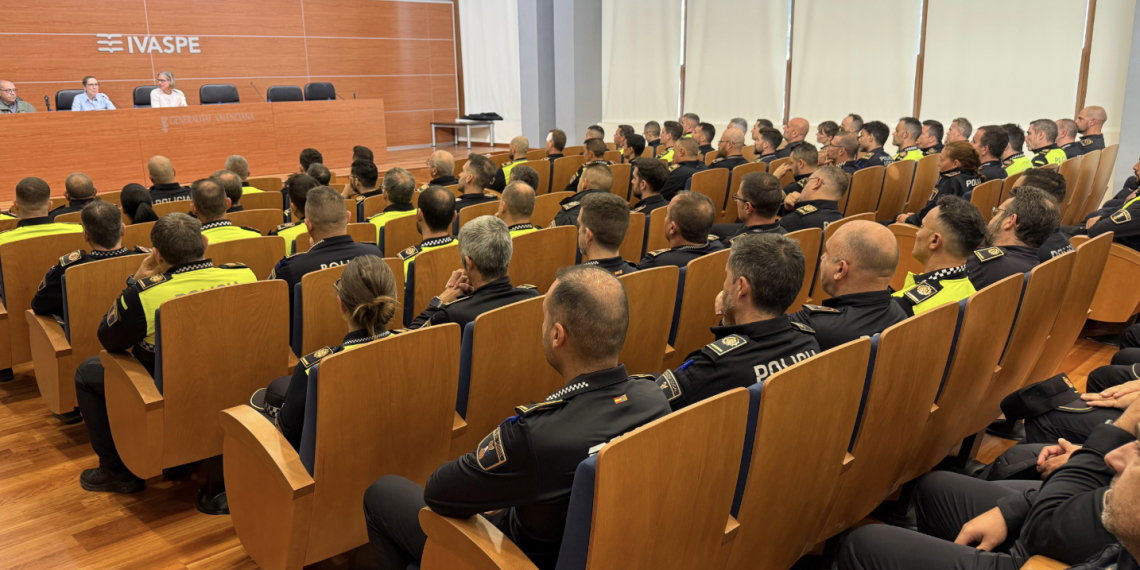 La Generalitat forma a agentes medioambientales en la metodología para investigar causas de incendios forestales