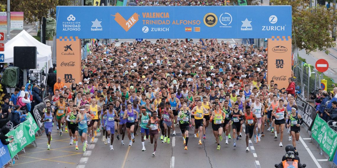 À Punt retransmite en directo este domingo la Media Maratón de Valencia