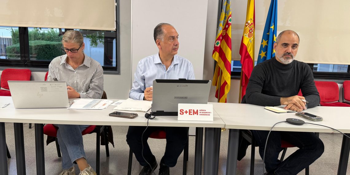 Emergencias pide evitar los desplazamientos y mantener la alerta debido a la persistencia e intensidad del episodio de lluvias y tormentas