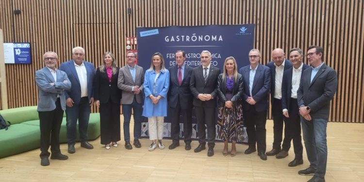 El secretario autonómico de Turismo destaca el papel de ‘Gastrónoma’ como referente gastronómico internacional