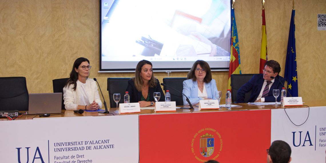 Nuria Martínez aboga por marcos legales que permitan a la innovación desarrollarse con parámetros éticos y jurídicos sólidos