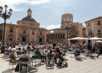 El gasto turístico internacional en la Comunitat Valenciana supera por primera vez los 12.800 millones de euros