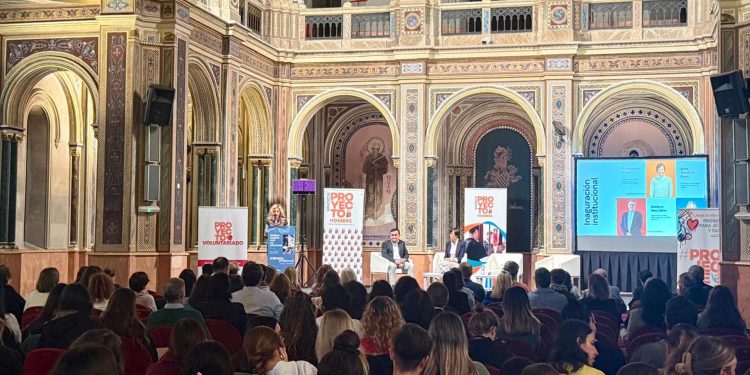 Un momento de la jornada ‘Diversas miradas ante las adicciones’, celebrada este jueves en La Beneficència.