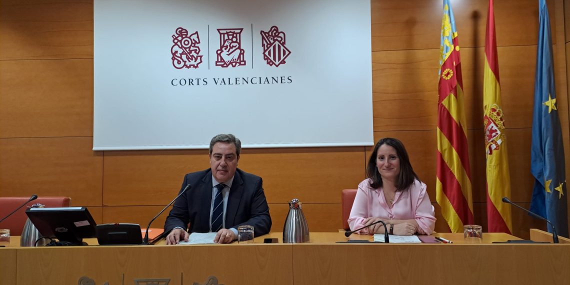 VOX llama a la participación pacífica en la festividad del 9 de Octubre