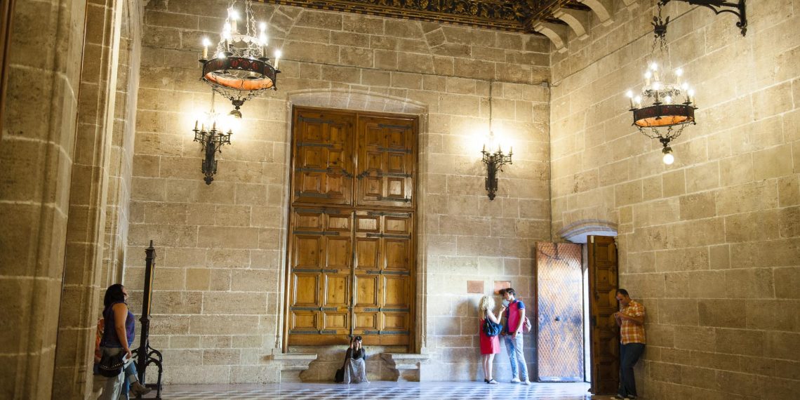 Valencia adjudica el contrato de vigilancia de museos y edificios históricos municipales por 3,5 millones de euros
