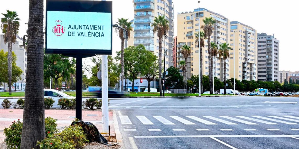 La Federación Vecinal reclama diálogo y acuerdo político para aplicar la Zona de Bajas Emisiones en Valencia.