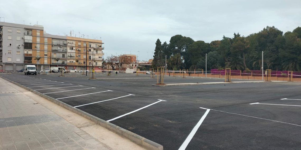 Folgado impulsa más de 450 nuevas plazas de aparcamiento gratuitas en Torrent