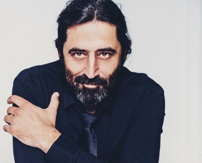 El escultor Alfredo Llorens realizará las tres primeras obras de la ruta de personajes literarios y cinematográficos de València