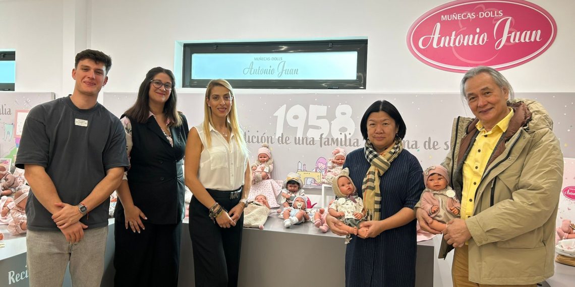 Ivace+i Internacional impulsa la promoción exterior del juguete de la Comunitat Valenciana con una misión de invitados internacionales