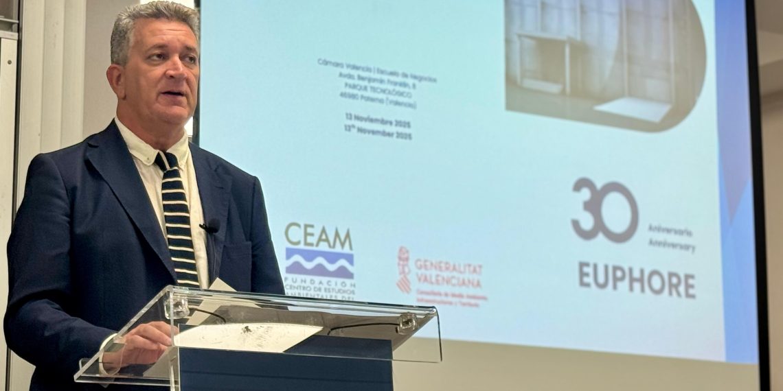 Treinta años de ciencia valenciana al servicio del aire que respiramos