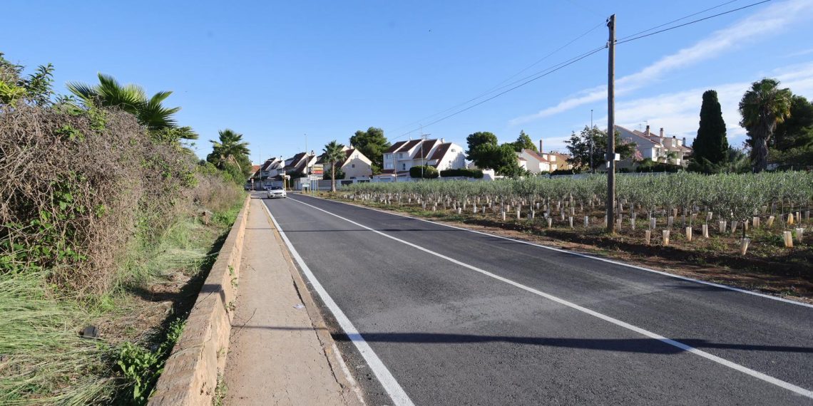 La Generalitat finaliza la rehabilitación del Camí de Santa Ana entre Paiporta y Catarroja que resultó dañado durante las tareas de retirada de residuos
