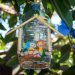 Adornos navideños elaborados por los alumnos de los colegios de Torrent, ya colgados en los ficus de la Avenida al Vedat.
