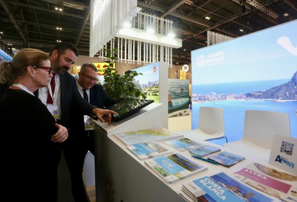 El presidente de la Diputación de Alicante, Toni Pérez, impulsa la promoción turística de la Costa Blanca en Londres.