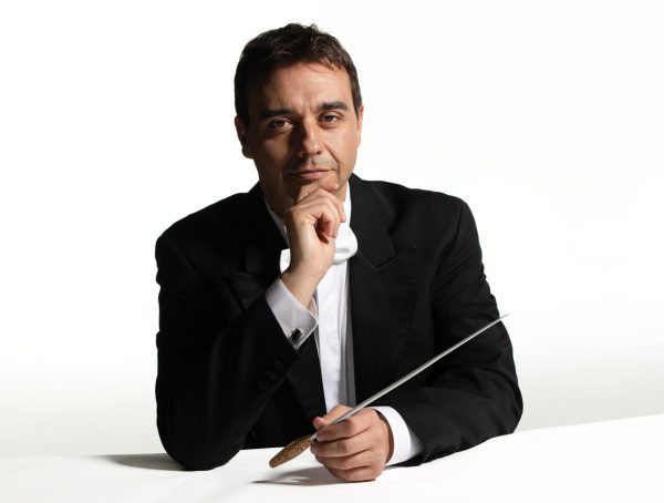 Jordi Bernàcer dirigirá mañana a la Orquesta de Valencia en la interpretación del Réquiem de Verdi en el Palau de la Música.