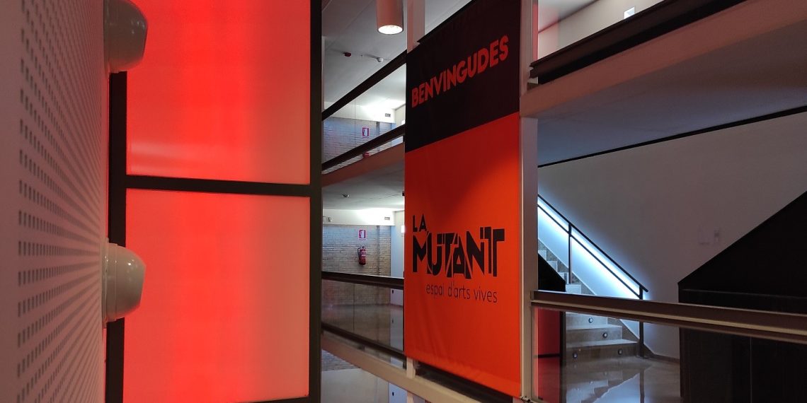 El Ayuntamiento de Valencia y la Diputación firman un convenio para acoger la programación del Escalante en el TEM y La Mutant