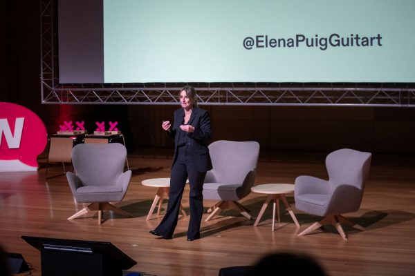 La psicóloga clínica Elena Puig liderará el bloque dedicado a la salud mental en AxTodas 2025, con dos ponencias centradas en el bienestar emocional de las emprendedoras.