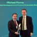 Pedro Azagra, CEO Global de Iberdrola, entrega el Premio Especial Proveedor del Año a su aliado británico KIRBY.