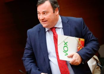 VOX presenta una iniciativa para prohibir el uso del nicab y el burka en espacios públicos por atentar contra la dignidad de las mujeres