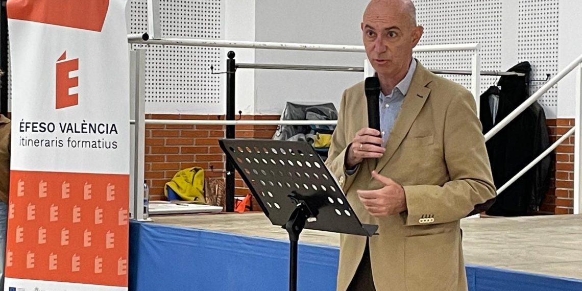  José Gosálbez asiste a la apertura del curso de los proyectos EFESO VALENCIA, ACCIÓN INSERTA y las ESCUELAS TALLER   