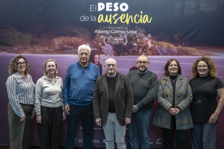 El MuVIM proyecta ‘El peso de la ausencia’ en el cierre del 25N y la Diputación reclama tipificar la violencia vicaria