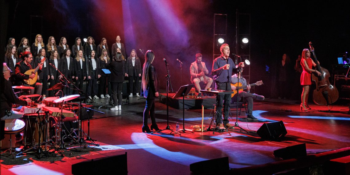À punt emite el lunes el concierto de la gira “Les Veus Secretes” de Pep Gimeno Botifarra al Teatre Principal