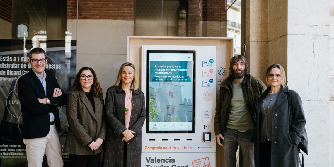 El Ayuntamiento de Valencia impulsa 13 quioscos turísticos inteligentes para avanzar en sostenibilidad y atención digital