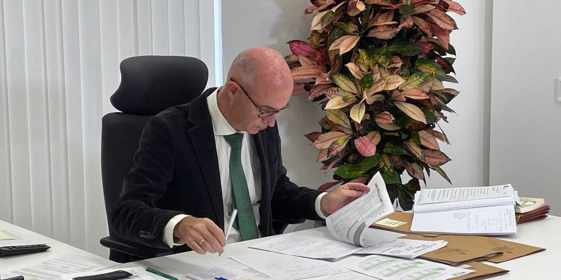 Valencia concede más de 430 ayudas a autónomos para apoyar la conciliación familiar y el emprendimiento