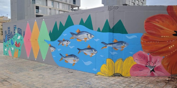 Valencia convierte muros del saneamiento en espacios de arte urbano y concienciación ambiental