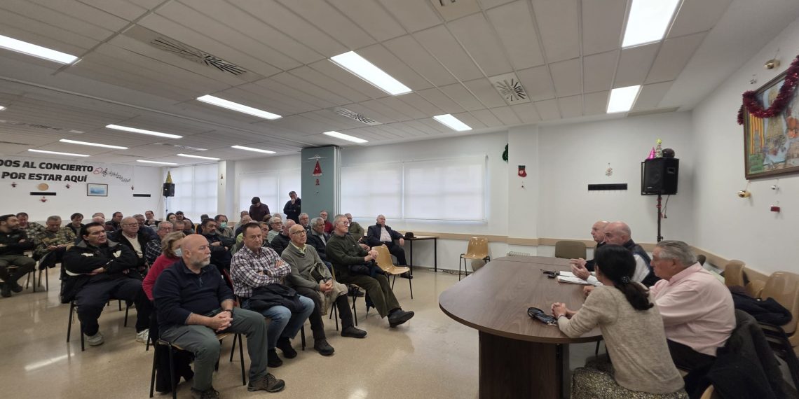 El Consell Agrari informa a los usuarios de los huertos de Sociópolis sobre la aptitud del suelo