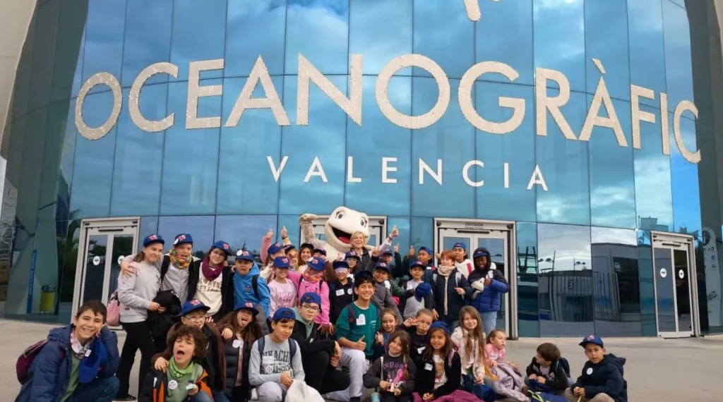 Torrent impulsa una nueva Escuela de Navidad desde la Casa de la Dona para favorecer la conciliación familiar durante las fiestas