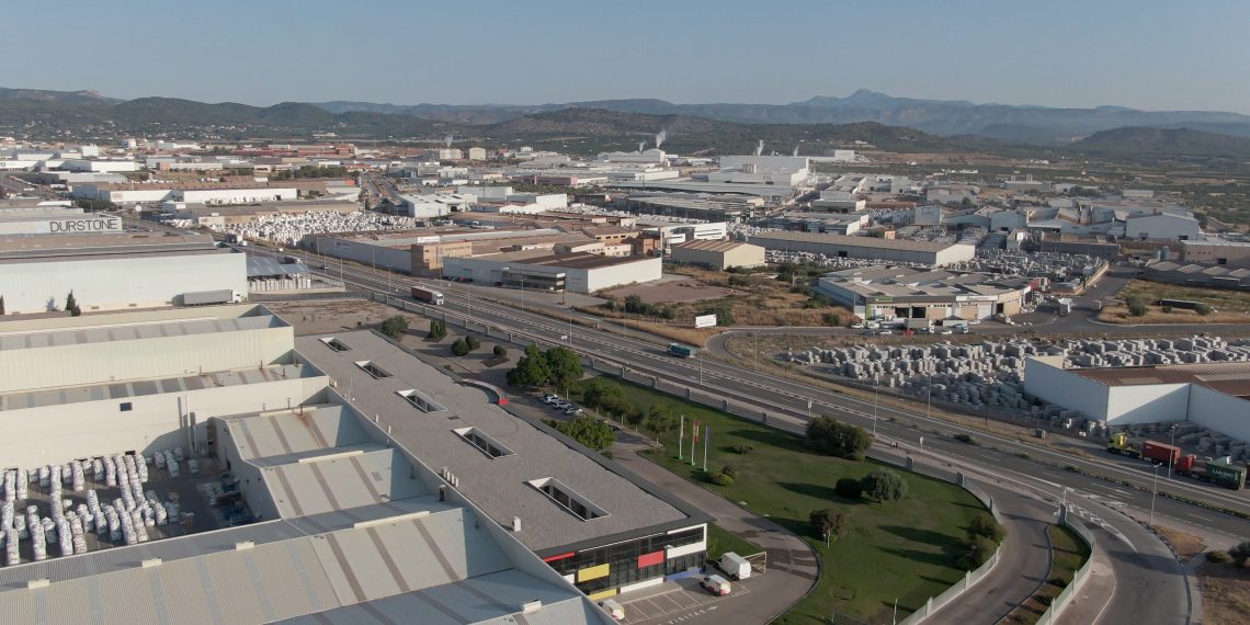 Industria abre el plazo para que municipios y EGM soliciten la clasificación de sus áreas industriales