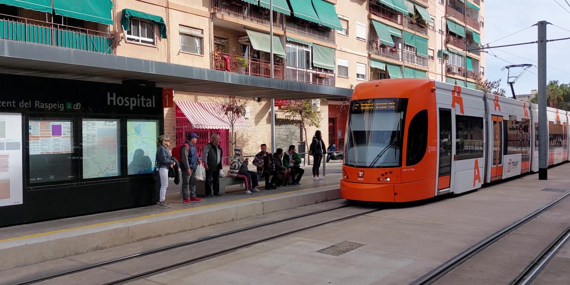 TRAM d´Alacant facilitó la movilidad de 1,4 millones de usuarios en noviembre