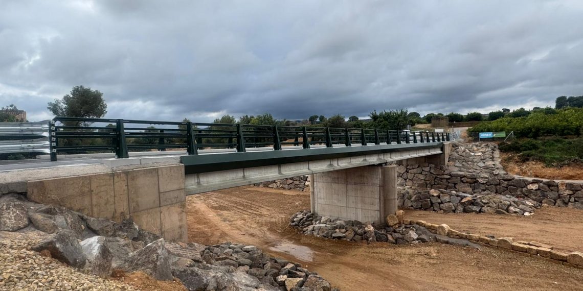La Generalitat pone en servicio el nuevo puente Mas de Sabater en Picassent tras su reconstrucción