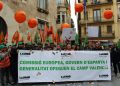 Agricultores y ganaderos durante la manifestación convocada por LA UNIÓ en el centro de Valencia.