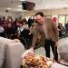 Pérez Llorca visita la Residencia Santa Marta de Villajoyosa y felicita la Navidad a sus residentes
