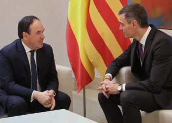 Pérez Llorca logra el compromiso del Gobierno para crear una Comisión Mixta por la reconstrucción tras la Dana