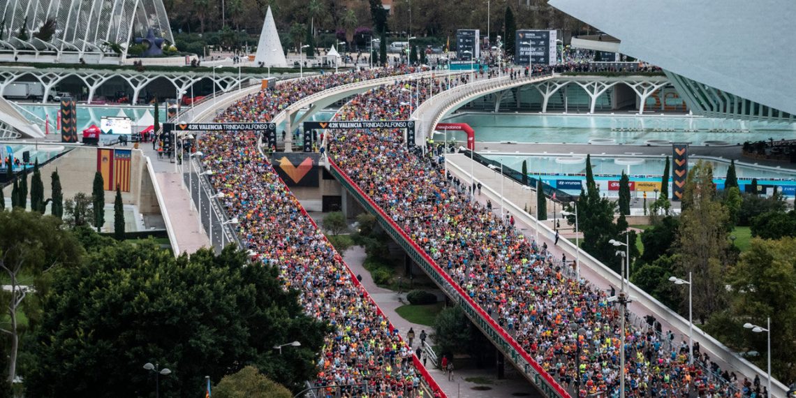 À Punt despliega una cobertura especial para la 45.ª Maratón de Valencia y un intenso fin de semana deportivo