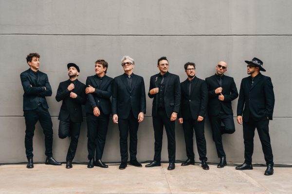 La banda uruguaya presentará en Valencia los temas de su próximo disco, Florece en el caos.
