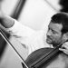 El violonchelista Matthieu Saglio actúa en el Auditori de Castelló