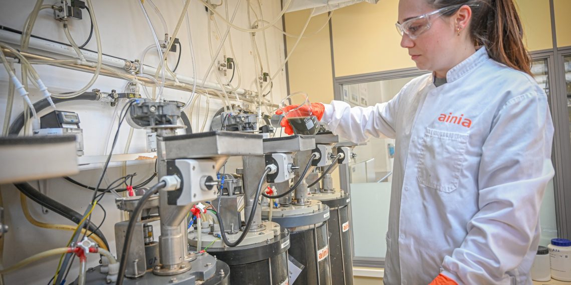 El proyecto COMBOI convierte gases de efecto invernadero en bioproductos industriales