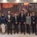 Representantes de la Diputación de Valencia y de la Asociación de Belenistas durante la inauguración de la exposición navideña ‘Puer natus est nobis’