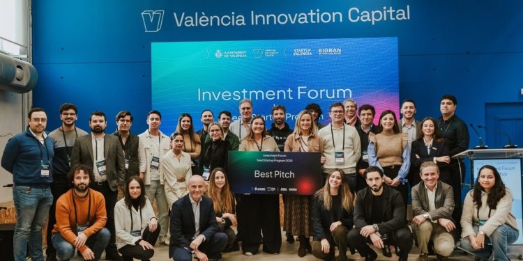 Representantes de las startups participantes durante el Investment Forum del Seed Startup Program.