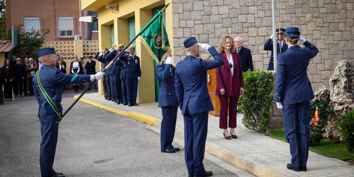 El Acuartelamiento Aéreo El Vedat celebra la festividad de la Virgen de Loreto con un emotivo homenaje a los caídos