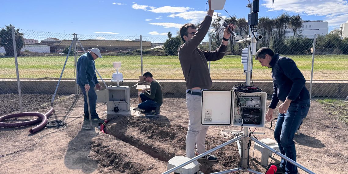 El IVIA refuerza la gestión eficiente del agua con una nueva estación agrometeorológica en la UPV