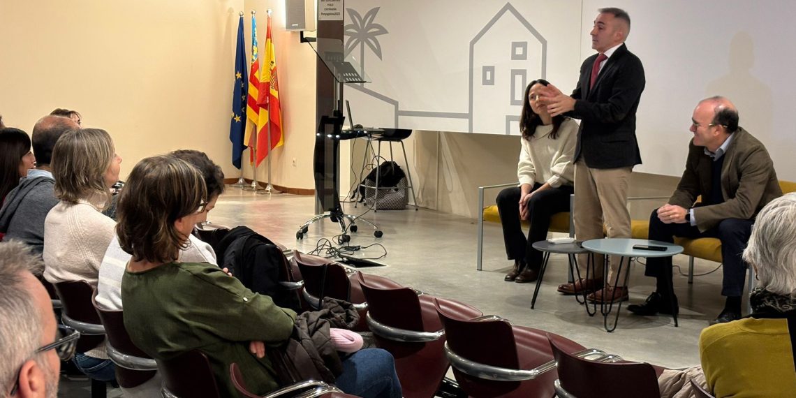 La Generalitat abona 54,8 millones de la PAC y alerta del riesgo de perder fondos en la próxima reforma