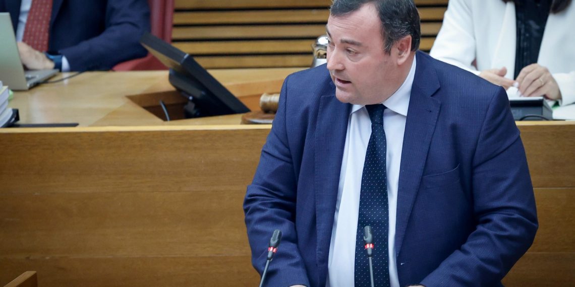 VOX exige acuerdos para repatriar a los MENAs bajo tutela de la Generalitat