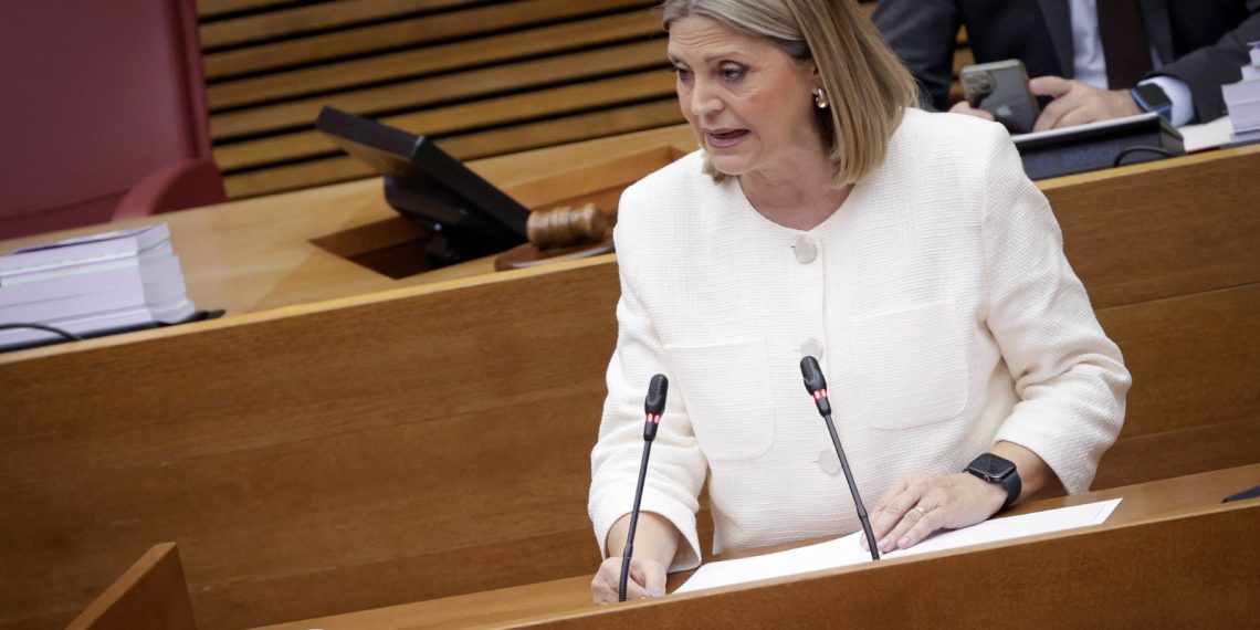 Carmen Ortí anuncia novedades en el currículo de Primaria, un nuevo Plan Estratégico de Ciencia, Innovación y Emprendimiento y la consolidación del Plan Restaura