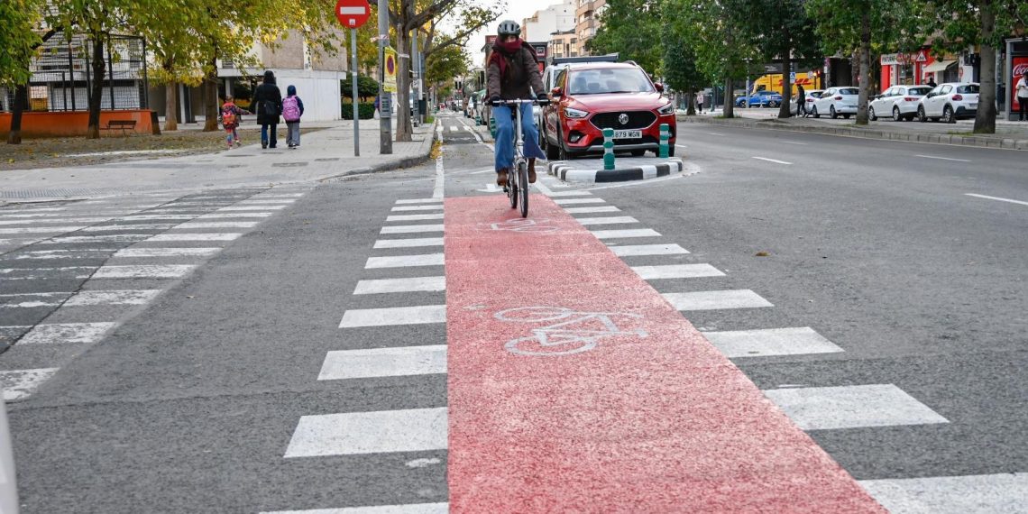 Valencia completa el nuevo carril bici de Tres Forques con casi cuatro kilómetros de recorrido